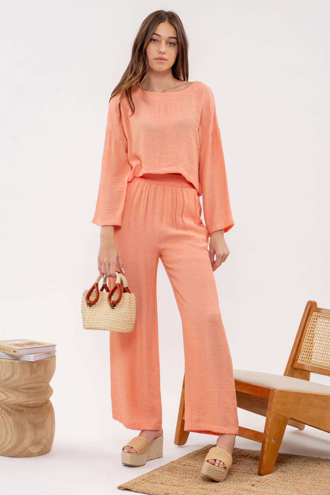 Lightweight High Rise Wide Leg Pants – Dusty Peach