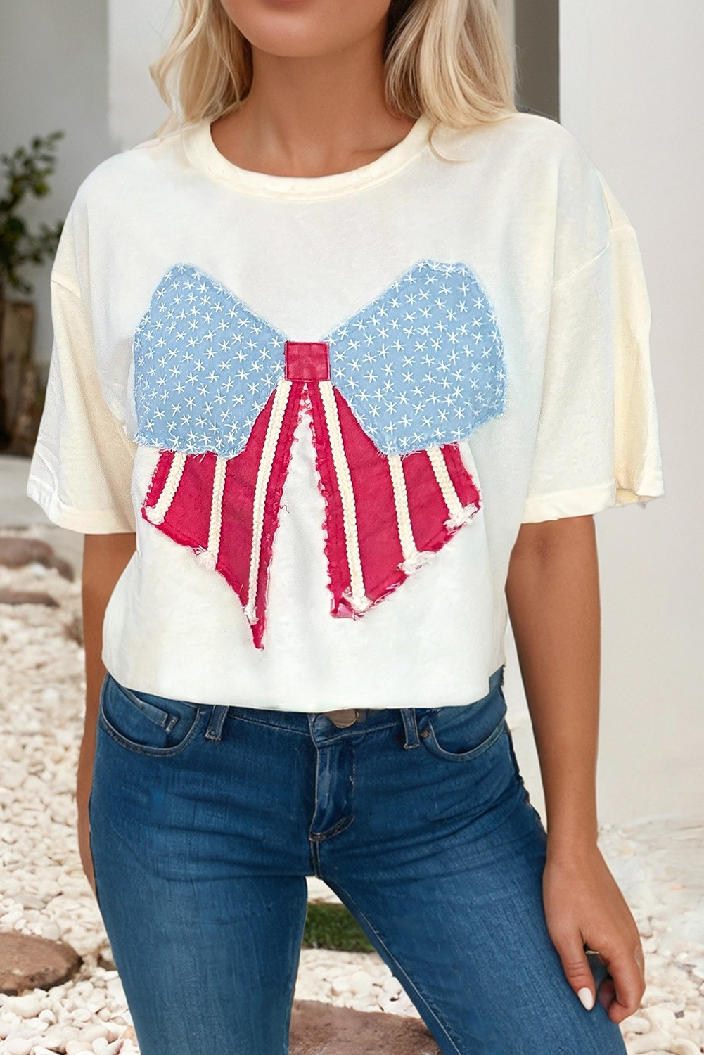 Loose Knit Vintage Flag Bow Patched T-Shirt
