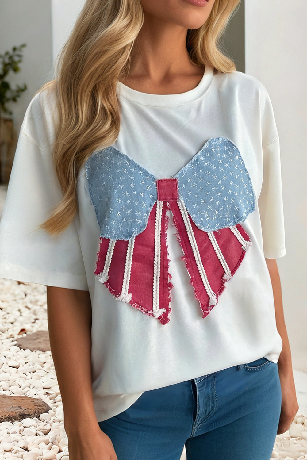 Loose Knit Vintage Flag Bow Patched T-Shirt